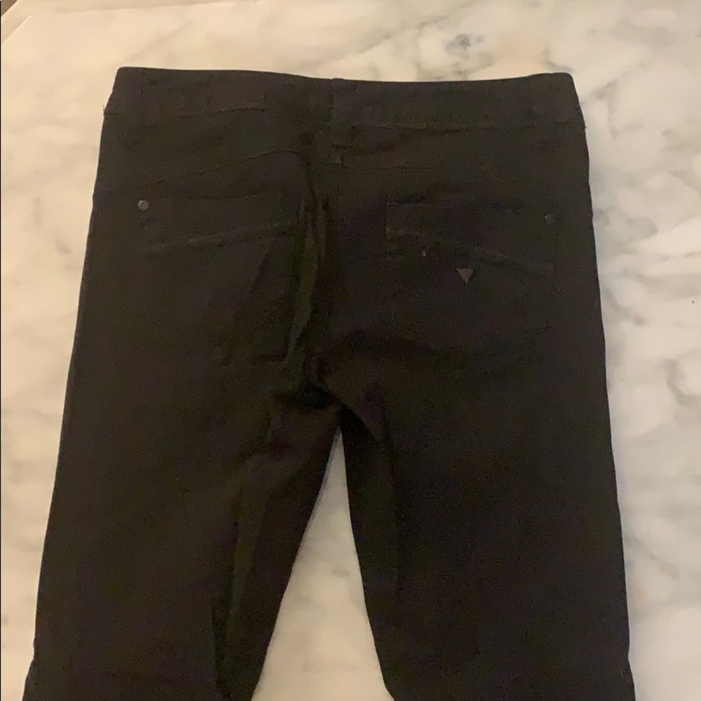 Guess Jeans - Picture 3 of 3
